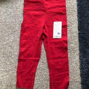 Lululemon Fast and Free Crop 8